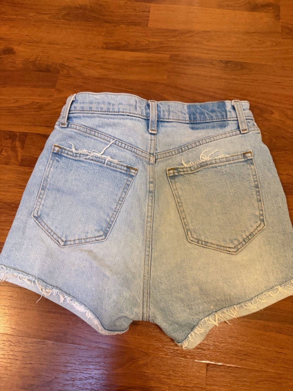 Abercrombie & Fitch Light Blue Distressed Denim High-Waist Shorts - Picture 3 of 4